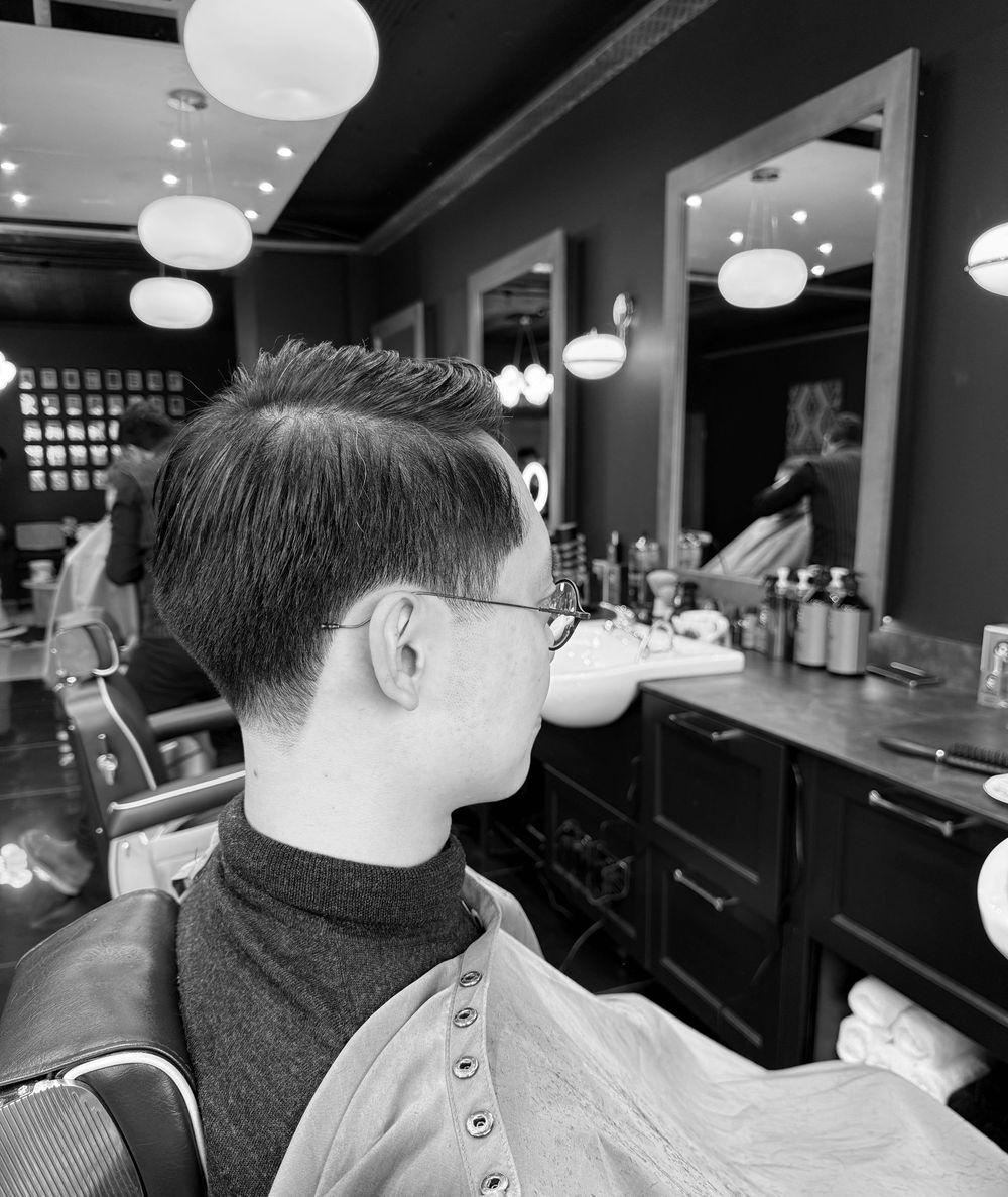 Fresh haircut finish at HAIRETRO Barbers